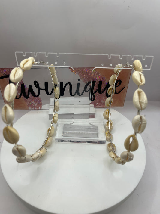 Goddess hoops