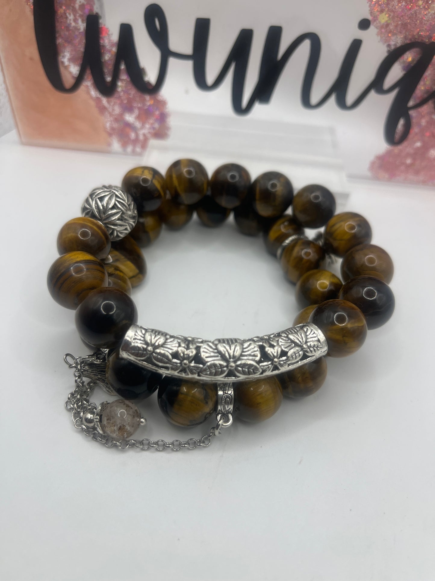 Tiger eye